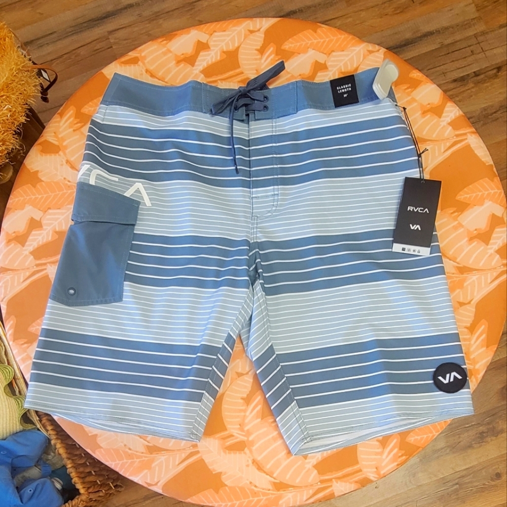 RVCA BOARDSHORTS